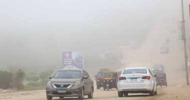 شبورة مائية تغطى سماء القاهرة وتحجب الرؤية.. ألبوم صور 