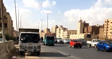 النشرة المرورية.. كثافات متوسطة بالمحاور الرئيسية فى القاهرة والجيزة