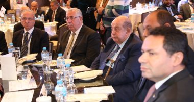 وزير الزراعة يستعرض محاور السياسة الزراعية خلال لقاء مع جمعية رجال الأعمال المصريين