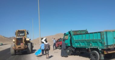 حملة نظافة ورفع للتراكمات والمخلفات بشوارع مدينة بسفاجا