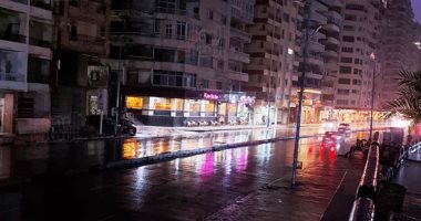 كأنك فى أوروبا.. انعكاسات الإضاءة مع الأمطار تضىء شوارع الإسكندرية