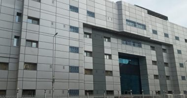 مستشفى أسوان الجامعى: نجاح عملية إزالة التجمع الدموى بالمخ لطالب بكلية الزراعة