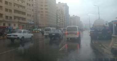 أمطار غزيرة تضرب الإسكندرية من جديد.. لايف وصور