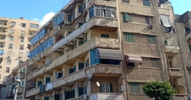 التفاصيل الكاملة لمصرع شاب سقط من الطابق الخامس في محافظة بورسعيد.. لايف 