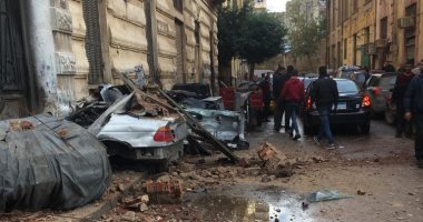 سقوط أجزاء من عقار قديم غرب الإسكندرية دون اصابات 