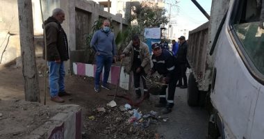 حملة مكبرة لرفع القمامة وتنظيف شوارع مقابر سمنود بالغربية