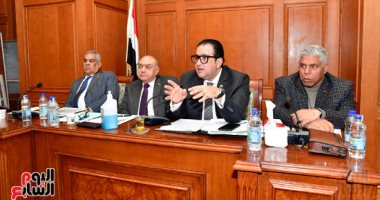 علاء عابد: الرئيس السيسي أول قائد يهتم بتطوير السكة الحديد   
