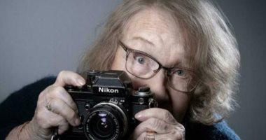 وفاة المصورة الفرنسية السويسرية سايبن فايس عن 97 عاما فى باريس