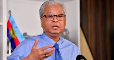 رئيس الوزراء الماليزى يعرب عن تقديره للعاملين فى الإغاثة من الفيضانات