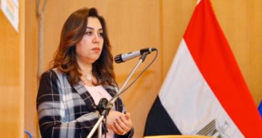 محافظ دمياط: المرأة فى مصر والإمارات تعيش عصرها الذهبى