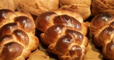 خبراء تغذية: الإفراط فى الخبز الأبيض من أسباب زيادة الوزن