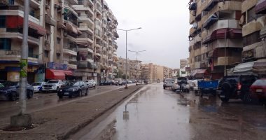 سقوط أمطار على مدينتى بورسعيد وبورفؤاد والمحافظة تعلن حالة الطوارئ.. صور