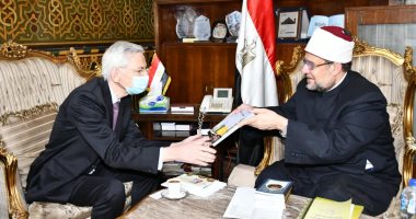 سفير فرنسا لوزير الأوقاف: نقدر دور مصر فى مواجهة الإرهاب والفكر المتطرف
