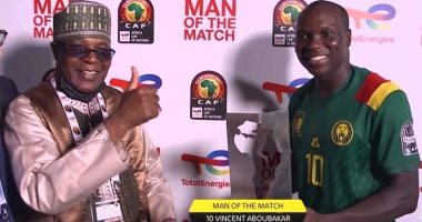فينسيت أبو بكر أفضل لاعب فى مباراة الكاميرون ضد بوركينا فاسو بافتتاح أمم أفريقيا