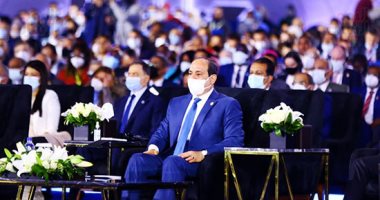 الرئيس السيسى: "مصر مفيش فيها مشكلة انبعاثات ورغم كده اشتغلنا عليها"