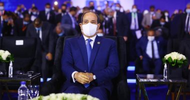 الرئيس السيسى يشهد جلسة "تجارب تنموية فى مواجهة الفقر" بمنتدى شباب العالم
