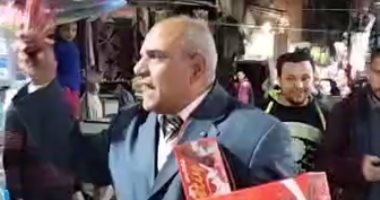 محمد كرافتة أشيك بياع شيكولاتة: 50 سنة وهفضل آكل عيش حلال لحد ما أموت..فيديو
