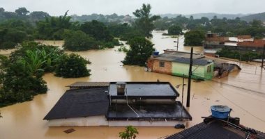 سد برازيلى على وشك الانهيار بسبب الأمطار الغزيرة.. فيديو