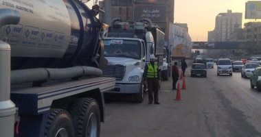 نشر معدات شفط المياه بشوارع القاهرة والجيزة تحسبا لسقوط أمطار 