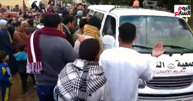 تشييع جنازة "شروق" آخر ضحايا معدية "المنوفية" بعد العثور على جثمانها.. لايف