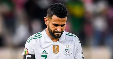 رياض محرز يعتذر للشعب الجزائرى بعد خيبة أمم أفريقيا ويعدهم بالتأهل للمونديال
