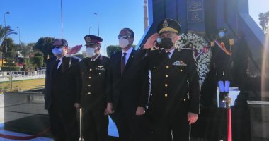 محافظ الفيوم ومدير الأمن يشهدان احتفالات عيد الشرطة.. صور