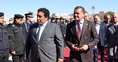 رئيس وزراء ليبيا يوقع مع ائتلاف الشركات المصرية عقود تنفيذ توسعة بعض الطرق