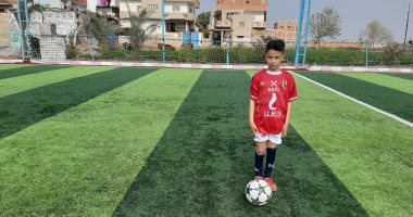 عمره 11 سنة ويتحدى محمد صلاح.. شوف موهبة الشرقية الجديدة فى كرة القدم