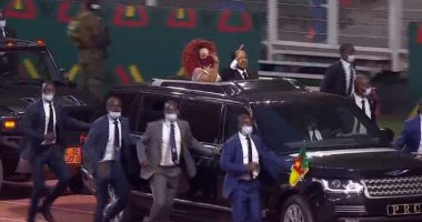 رئيس الكاميرون يحضر حفل ختام أمم أفريقيا 2021.. فيديو