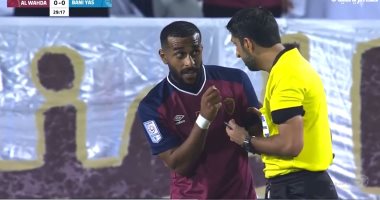 لاعب يطالب بطرد شقيقه من الملعب فى الدوري الإماراتى.. اعرف السبب "فيديو" 