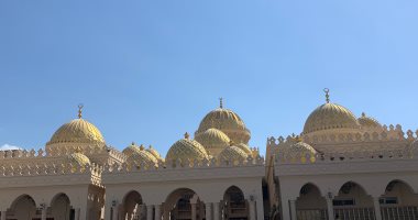 شاهد أكبر مزار سياحى إسلامى فى الغردقة "مسجد الميناء الكبير".. لايف وصور