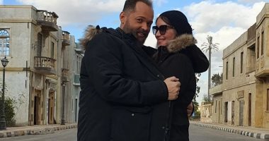 محمد محمود عبد العزيز يحتفل بأول عيد حب مع زوجته: كل سنة وانتى الضحكة الحلوة