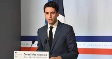 رئيس وزراء فرنسا: يجب اتخاذ قرار الاعتراف بفلسطين إذا كان مفيدا للتوصل لحل سياسى