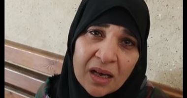 والدة المهندس أحمد عاطف بعد حكم إعدام القاتل: "نفسى أشوفه وهو بيتشنق".. لايف