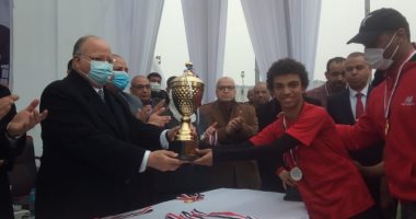 محافظ القاهرة يشهد نهائى كرة القدم لختام الدورة الرياضية بالأسمرات