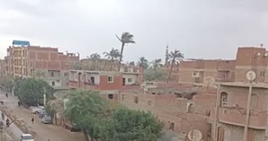 عاجل.. أمطار غزيرة ونشاط شديد للرياح فى بنى سويف.. فيديو