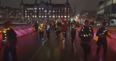 رياضة وترفيه.. 1500 عداء يحتفلون بمهرجان الأضواء فى كوبنهاجن "فيديو وصور"