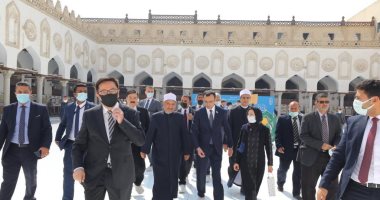 رئيس مجلس الشيوخ الكازاخى يزور الجامع الأزهر.. صور