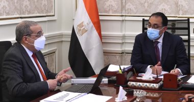 رئيس الوزراء يتابع مع وزير الإنتاج الحربي المشروعات الجاري تنفيذها والخطط المستقبلية