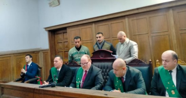 اليوم.. استكمال محاكمة 6 أجانب بتهمة قتل مواطن فى حدائق القبة