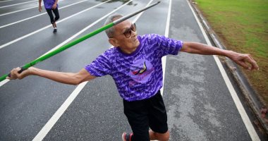 السن مجرد رقم .. تايلاندى بعمر 102عام يحطم رقمًا قياسيًا فى سباق 100متر عدو