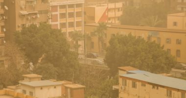 الأرصاد: انخفاض الرؤية على الطرق وسرعة الرياح بالقاهرة الآن 21 عقدة