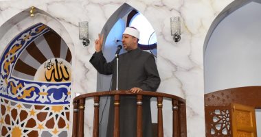 محافظ قنا يفتتح أعمال إحلال وتجديد مسجد خالد بن الوليد بحجازة 