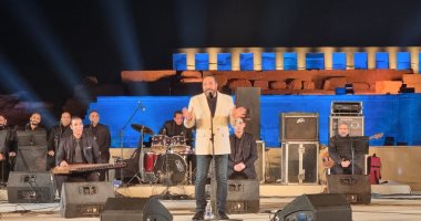 وزيرة الثقافة ومحافظ سوهاج يشهدان فعاليات مهرجان أبيدوس للموسيقى والغناء