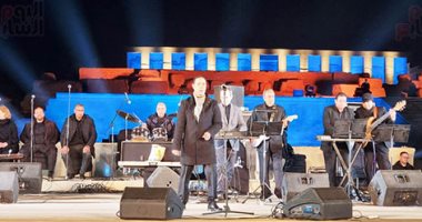 انطلاق مهرجان إبيدوس ومدحت صالح يفتتح الليلة بأغنية "ارمى السلام"