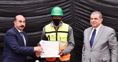 وزير القوى العاملة ومحافظ أسوان يشهدان ختام فعاليات ملتقى السلامة والصحة المهنية