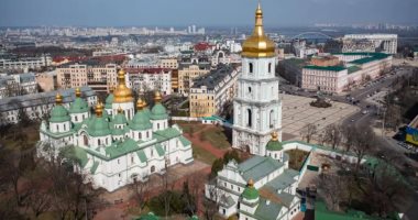 دعوات لحماية معالم التراث الثقافى الأوكرانى..منها كنيسة القديسة صوفيا بكييف