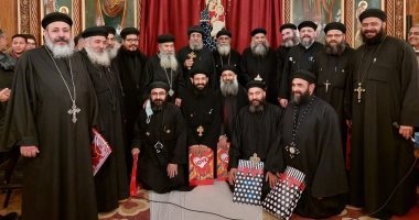 إيبارشية إسنا وأرمنت تحتفل باليوبيل الفضي لرسامة الكهنوت للقمص بولا نصر