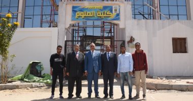 رئيس جامعة الأقصر يتابع أعمال الإنشاءات بالمشروعات الجامعية بمدينة طيبة.. صور