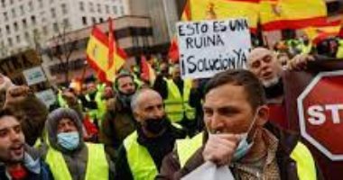 احتجاجات واسعة فى إسبانيا بسبب ارتفاع الأسعار وإضراب قطاع النقل.. صور